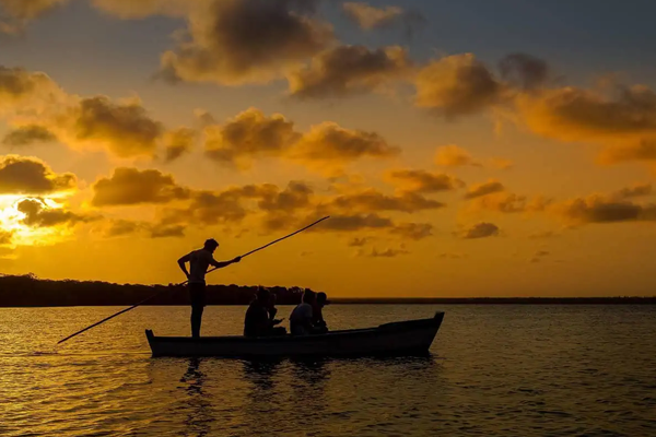 watamu-honymoongal2